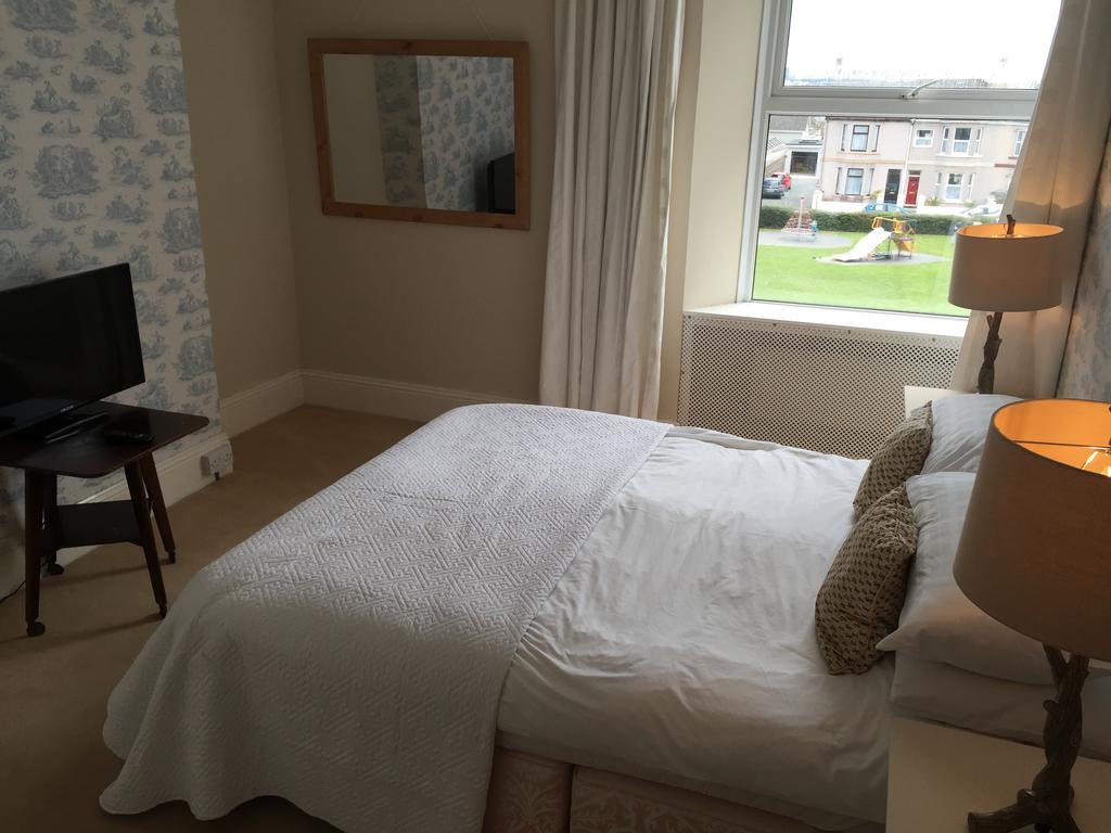 Cambridge House Bed & Breakfast Torpoint Ngoại thất bức ảnh